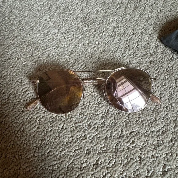 KREWE Sunglasses - Picture 3 of 9